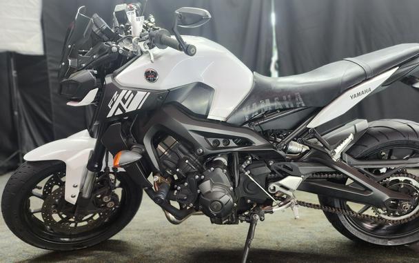 2017 Yamaha FZ09