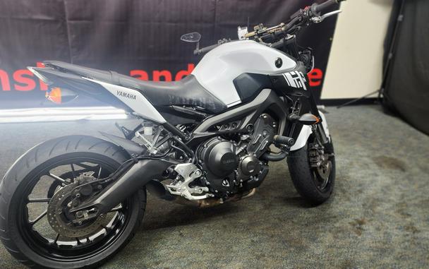 2017 Yamaha FZ09