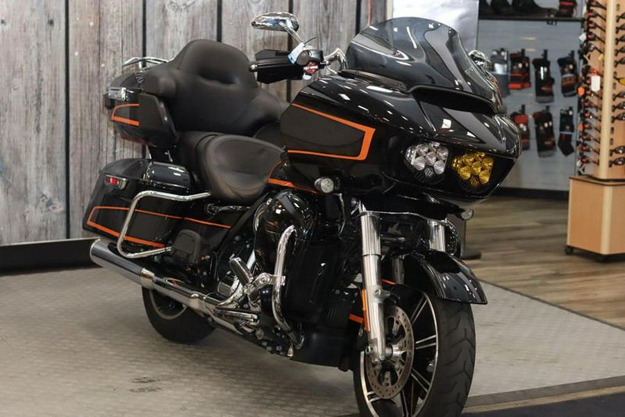 2022 Harley-Davidson® FLTRK - Road Glide® Limited