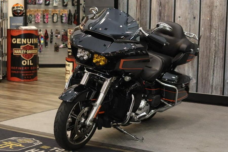 2022 Harley-Davidson® FLTRK - Road Glide® Limited