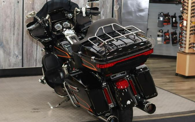 2022 Harley-Davidson® FLTRK - Road Glide® Limited