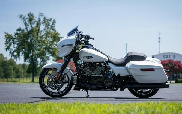 2024 Harley-Davidson® FLHX - Street Glide®