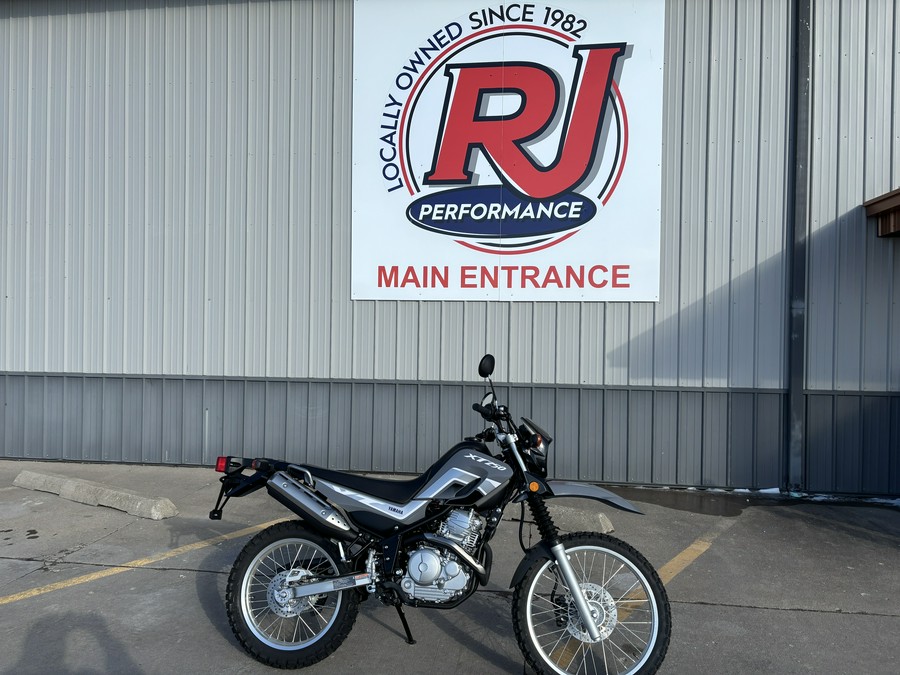 2025 Yamaha XT250