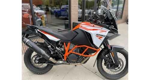 2018 KTM 1290 Super Adventure S Review