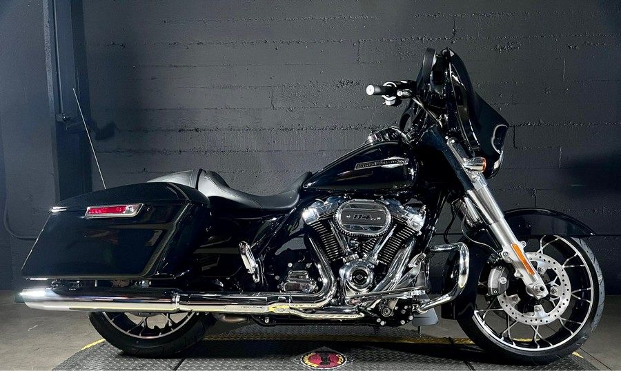 2023 Harley-Davidson Street Glide Special