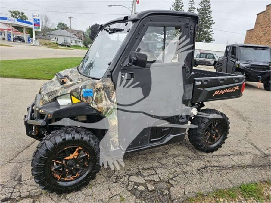 2015 Polaris® RANGER XP 900 EPS HUNTER