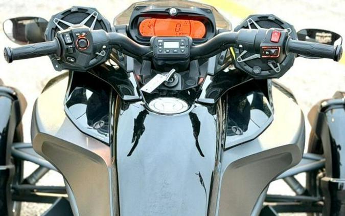 2021 Can-Am® Spyder® F3-S SE6