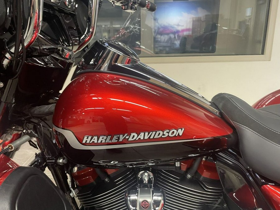 2021 Harley-Davidson® FLHTCUTGSE - CVO™ Tri Glide®