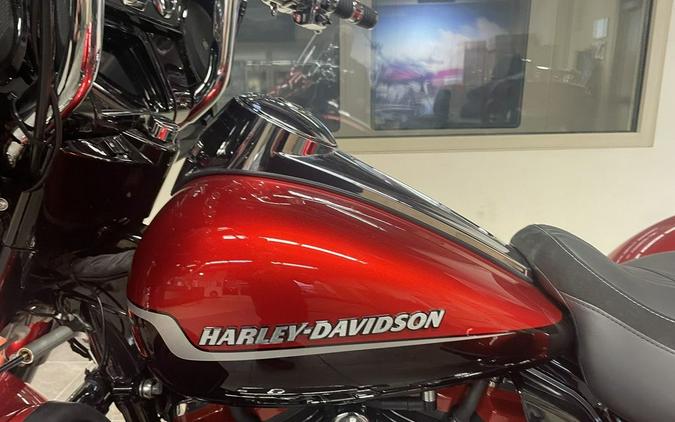 2021 Harley-Davidson® FLHTCUTGSE - CVO™ Tri Glide®