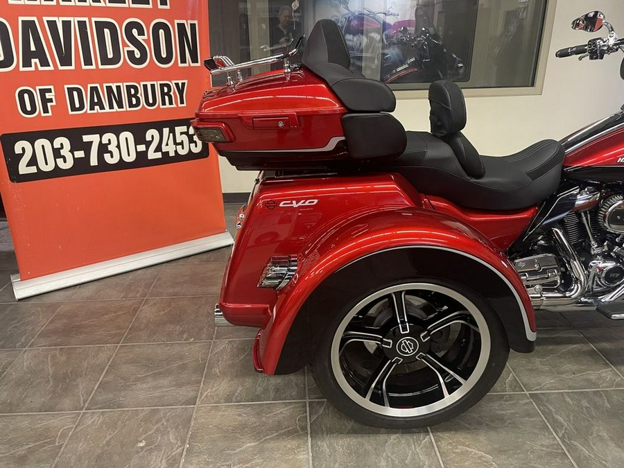 2021 Harley-Davidson® FLHTCUTGSE - CVO™ Tri Glide®