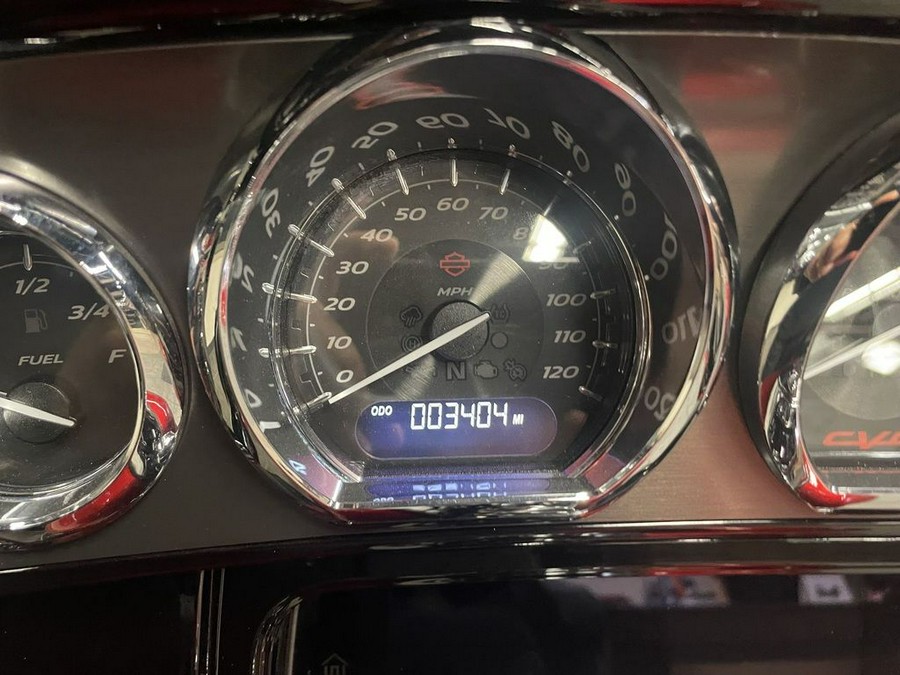 2021 Harley-Davidson® FLHTCUTGSE - CVO™ Tri Glide®