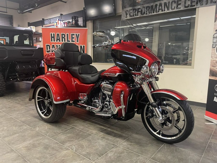 2021 Harley-Davidson® FLHTCUTGSE - CVO™ Tri Glide®
