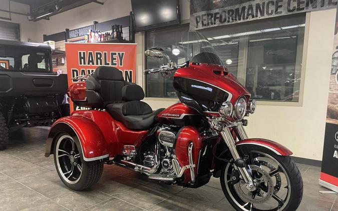 2021 Harley-Davidson® FLHTCUTGSE - CVO™ Tri Glide®