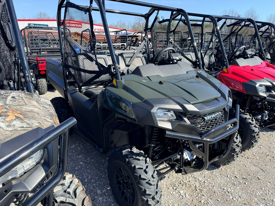 2026 Honda Pioneer 700 Deluxe