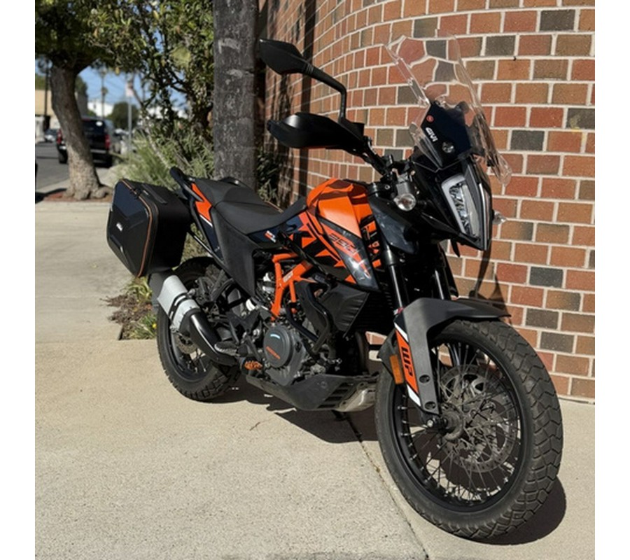 2024 KTM Adventure 390