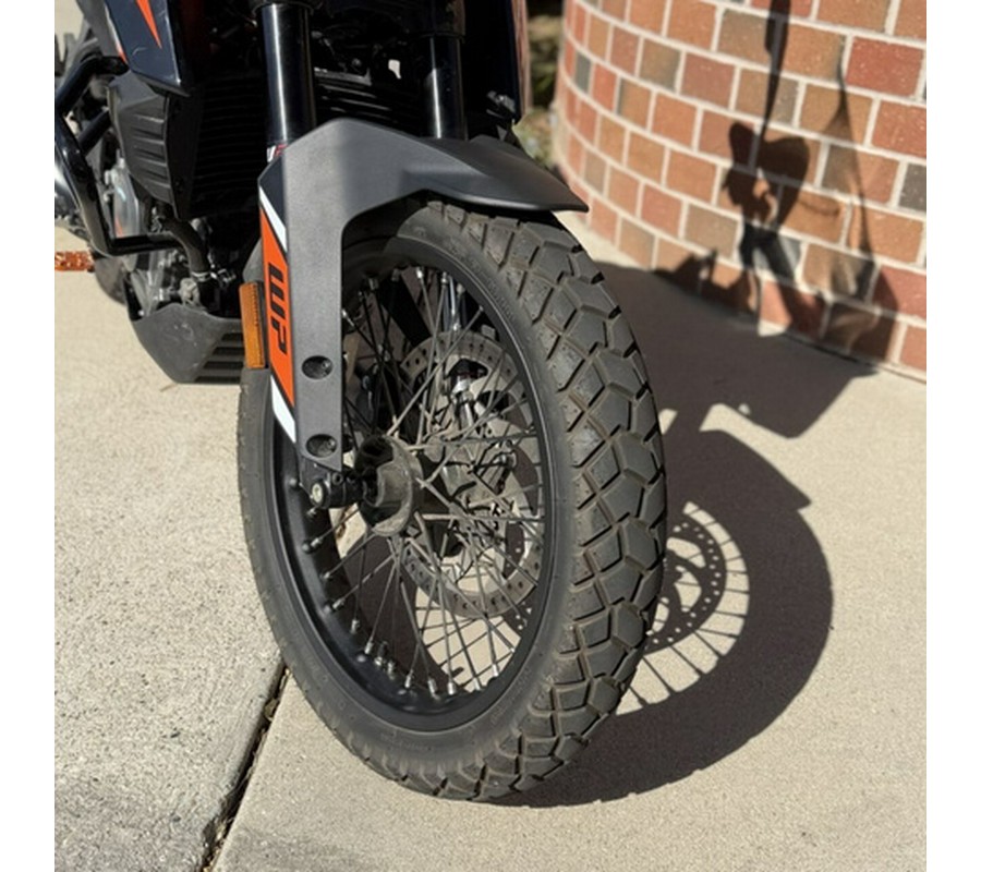 2024 KTM Adventure 390