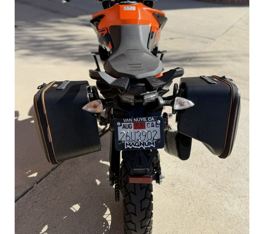2024 KTM Adventure 390