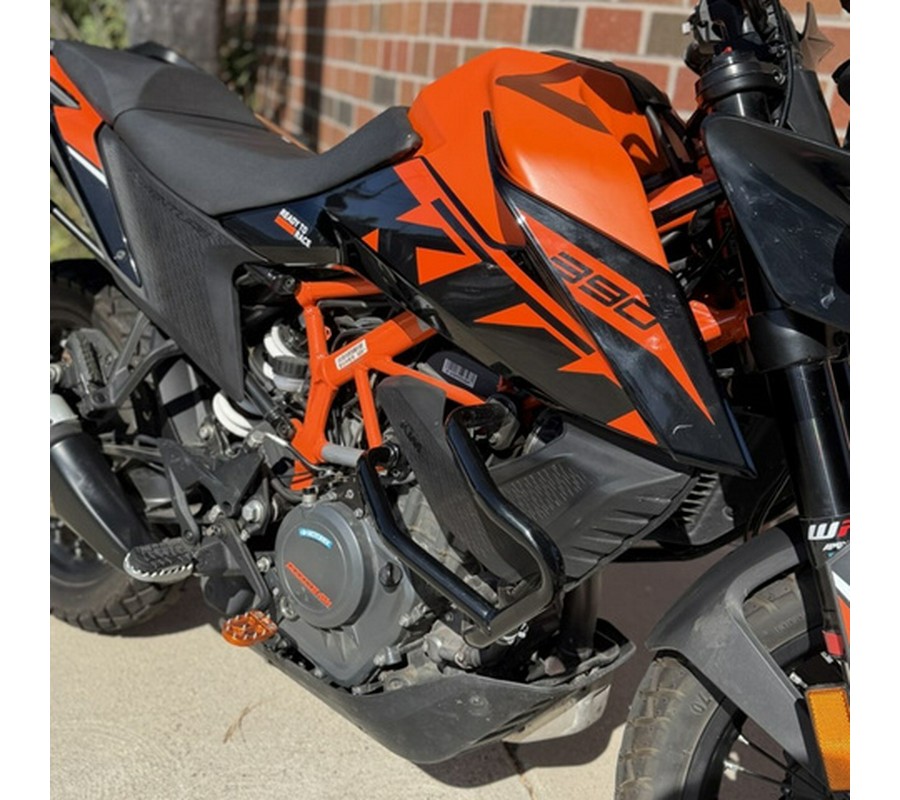 2024 KTM Adventure 390