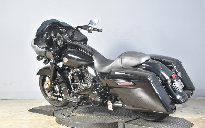 2022 Harley-Davidson Road Glide Special Vivid Black