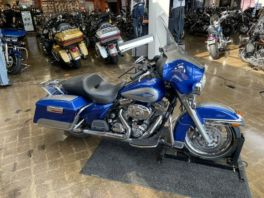 2009 Harley-Davidson FLHTC - Electra Glide Classic