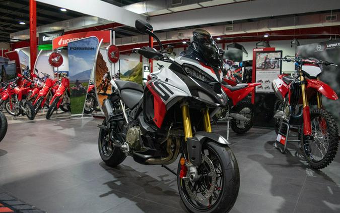 2025 Ducati Multistrada V4 RS