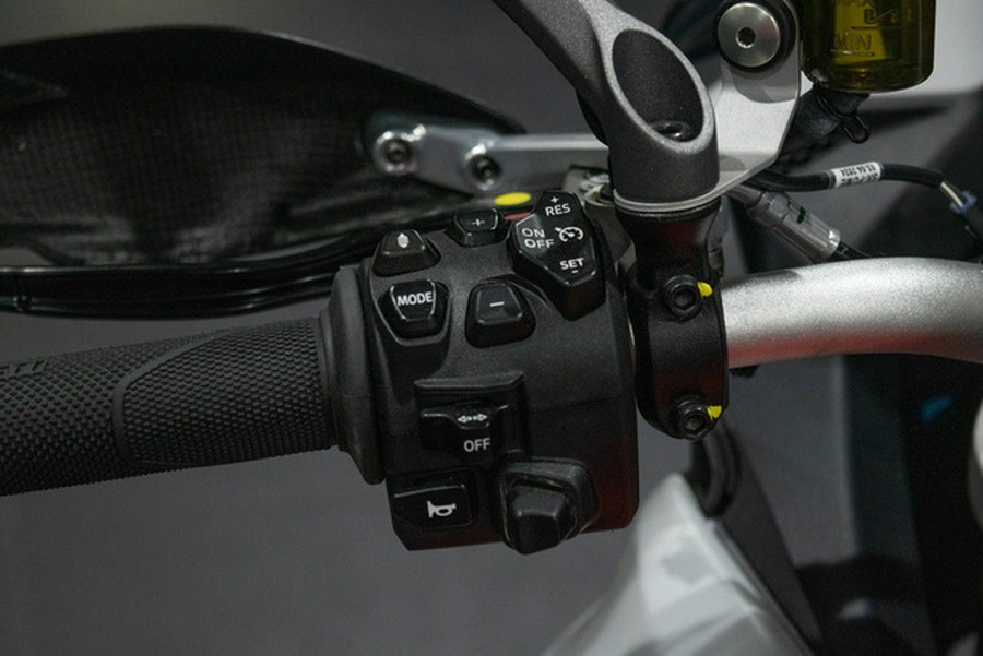 2025 Ducati Multistrada V4 RS