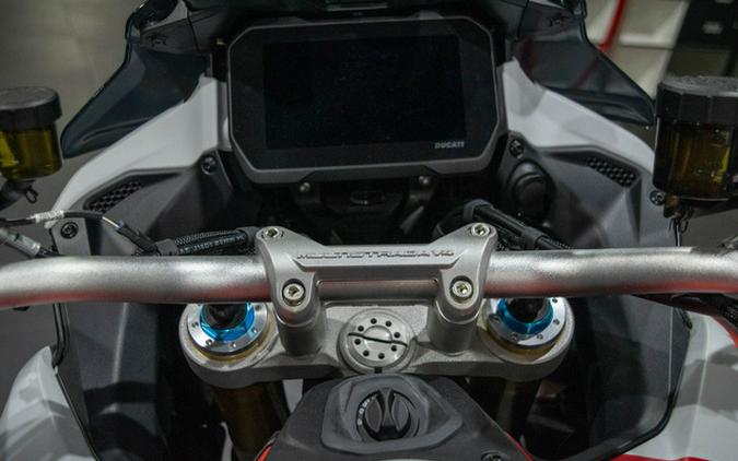 2025 Ducati Multistrada V4 RS