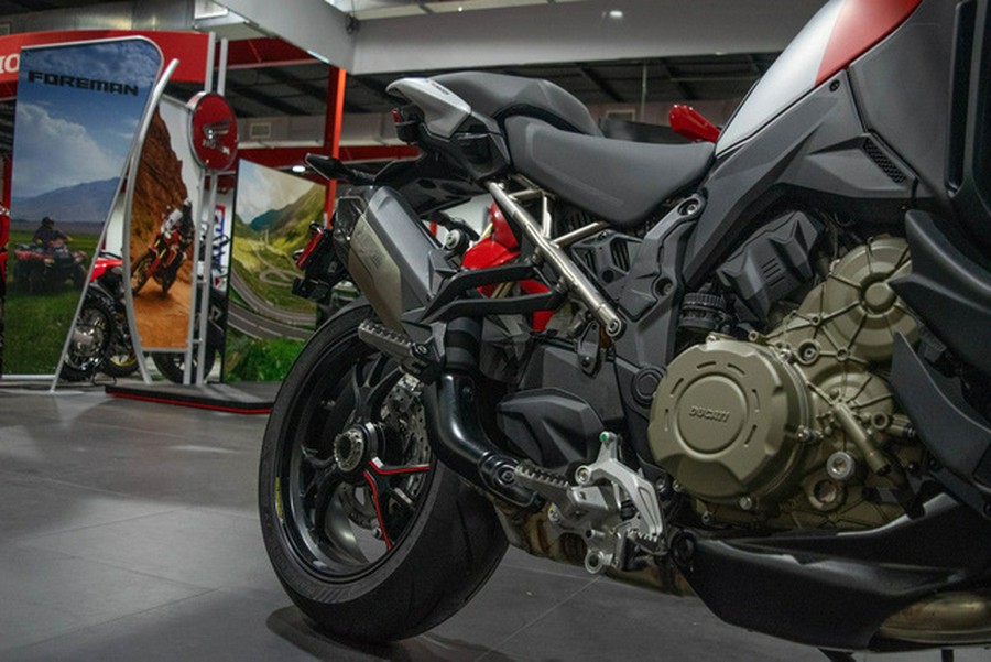 2025 Ducati Multistrada V4 RS