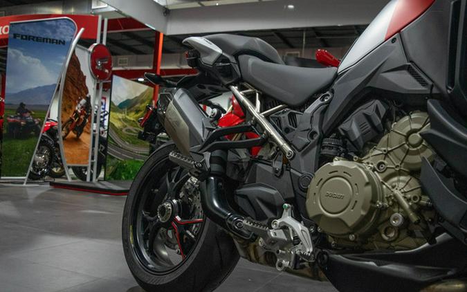 2025 Ducati Multistrada V4 RS