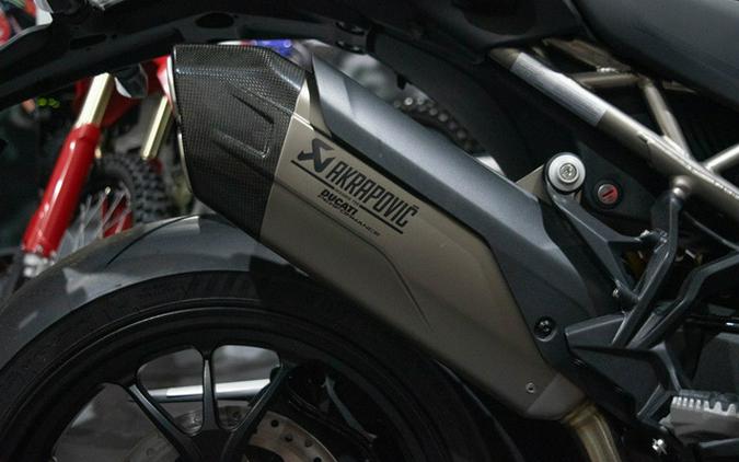 2025 Ducati Multistrada V4 RS