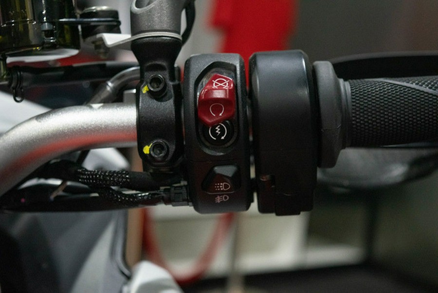 2025 Ducati Multistrada V4 RS