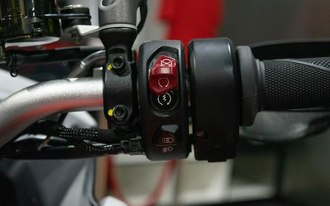 2025 Ducati Multistrada V4 RS