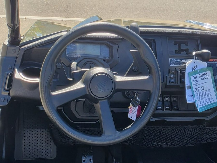 2025 Honda Pioneer 1000-6 Crew Deluxe