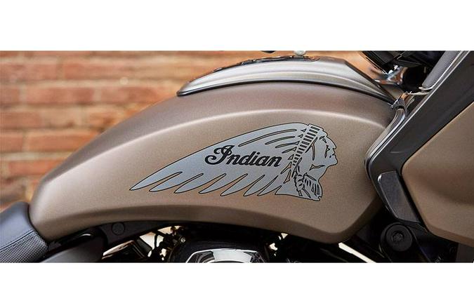 2021 Indian Challenger® Dark Horse®