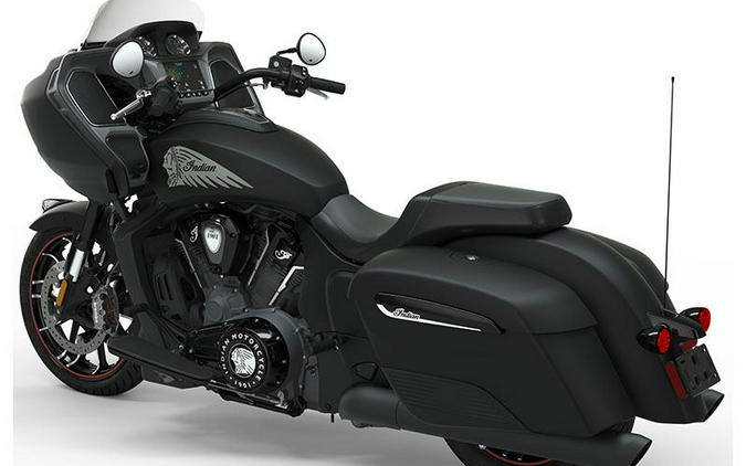 2021 Indian Challenger® Dark Horse®