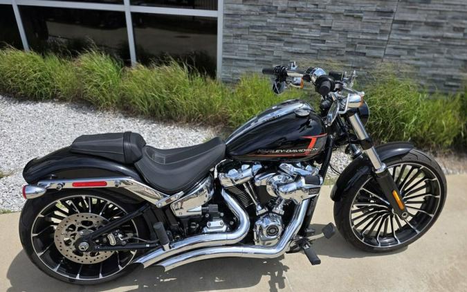 2024 Harley-Davidson Softail FXBR - Breakout