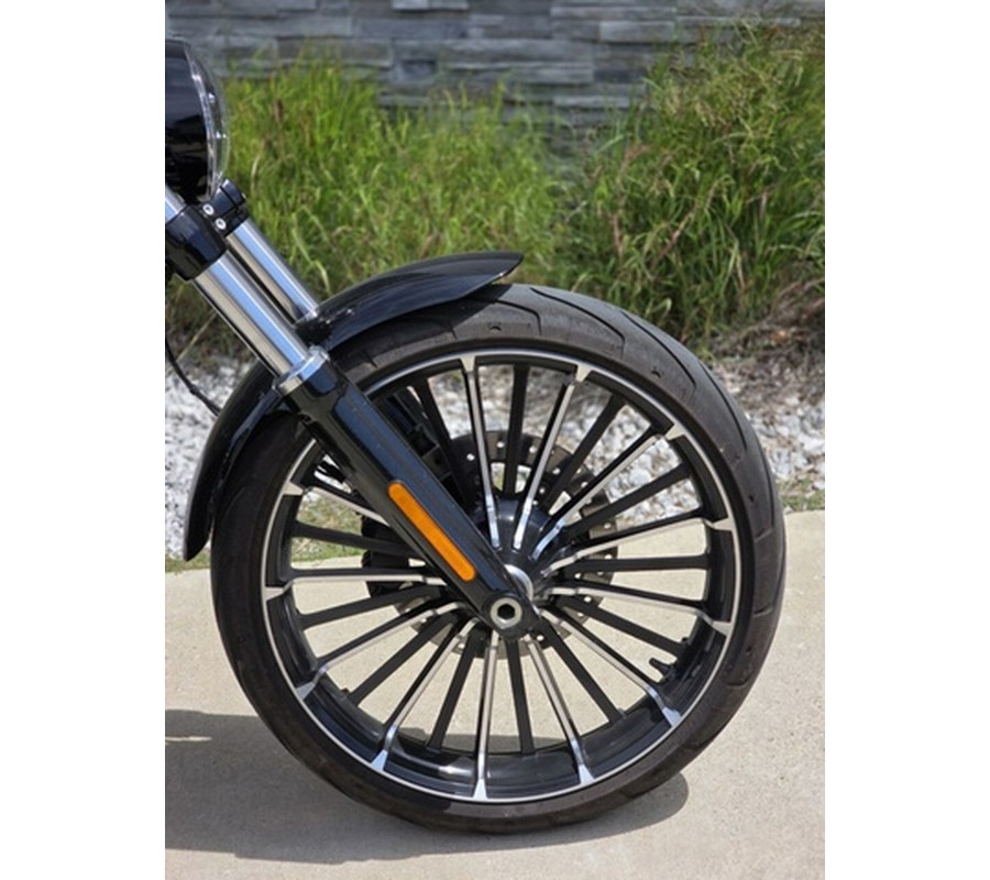 2024 Harley-Davidson Softail FXBR - Breakout