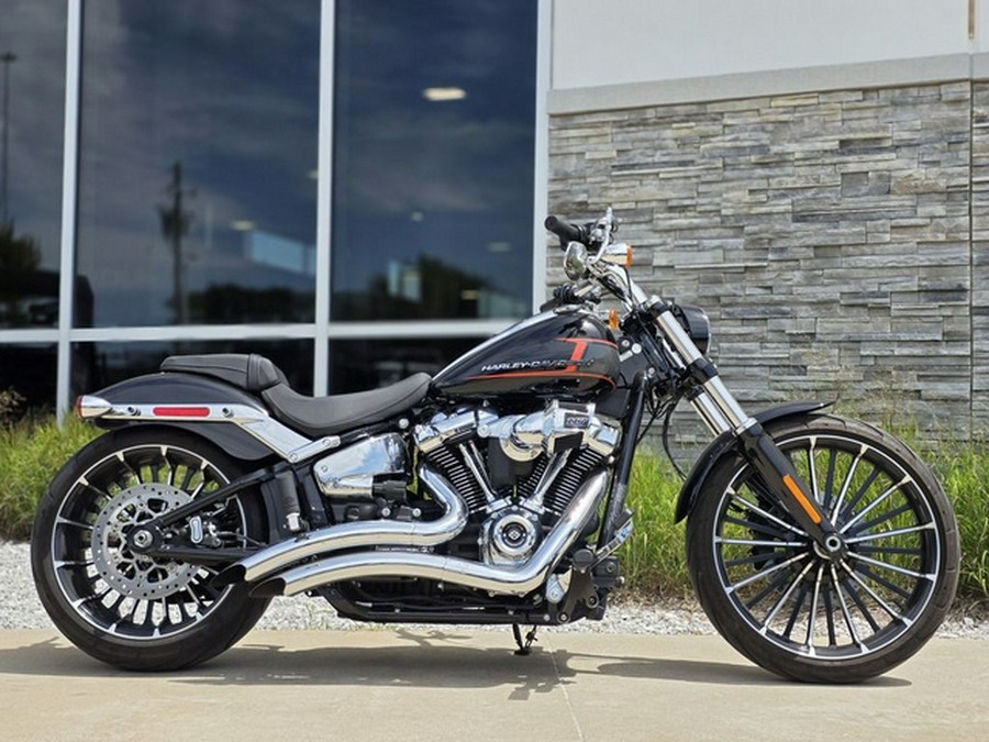 2024 Harley-Davidson Softail FXBR - Breakout