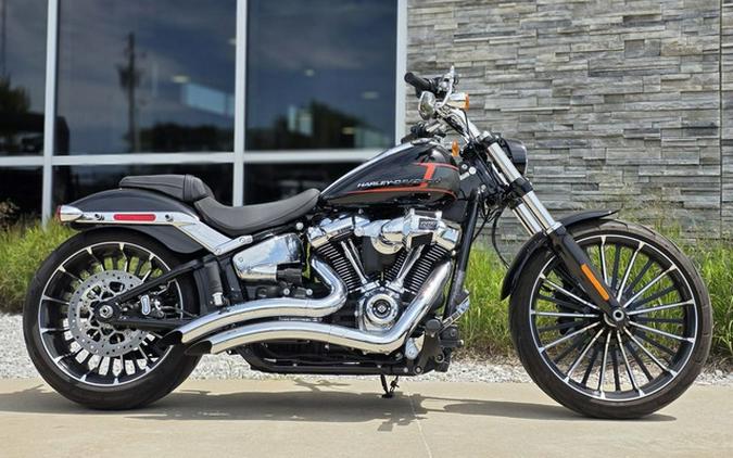 2024 Harley-Davidson Softail FXBR - Breakout