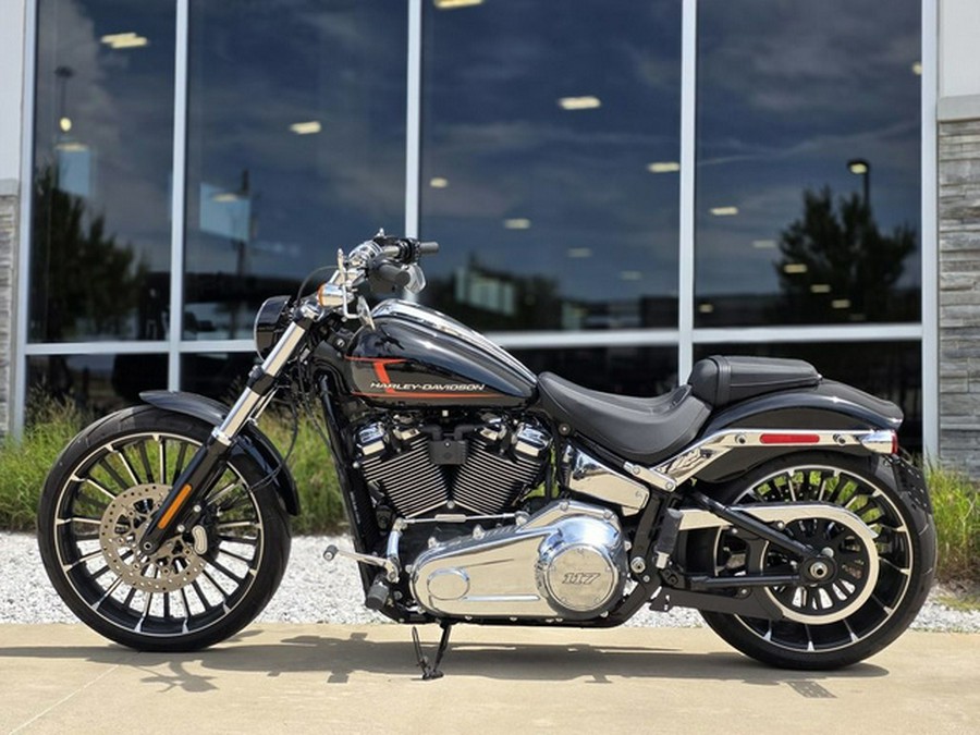 2024 Harley-Davidson Softail FXBR - Breakout