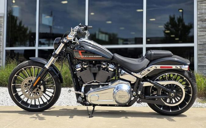 2024 Harley-Davidson Softail FXBR - Breakout
