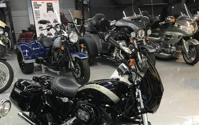 2019 Harley-Davidson® XL 1200C - Sportster® 1200 Custom