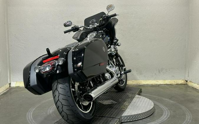 2026 Harley-Davidson® Low Rider® ST VIVID BLACK