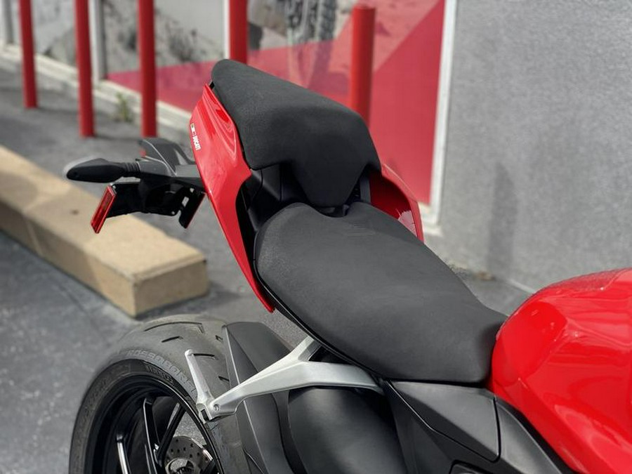 2021 Ducati Panigale V2 Ducati Red