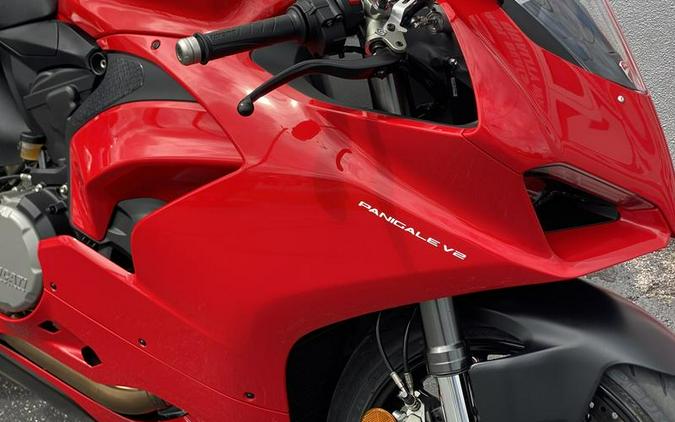 2021 Ducati Panigale V2 Ducati Red