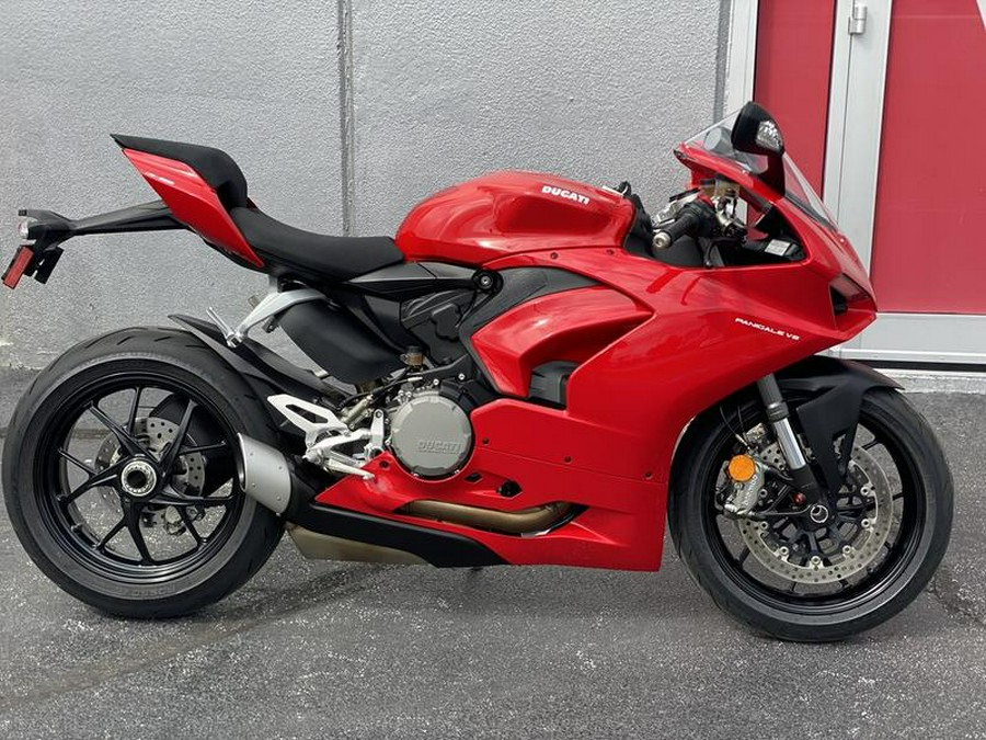 2021 Ducati Panigale V2 Ducati Red