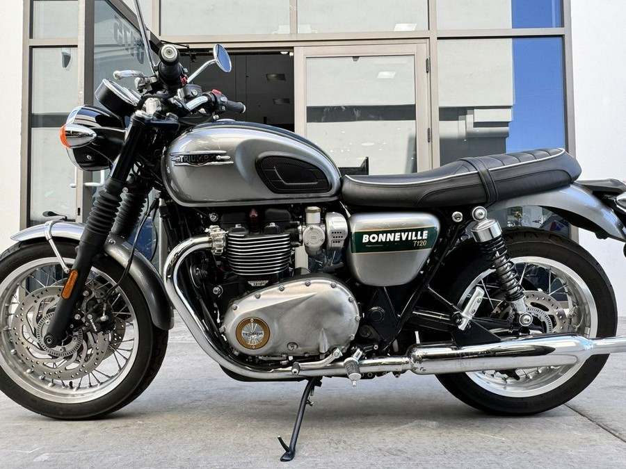 2022 Triumph Bonneville T120 Gold Line Silver Ice / Competition Green