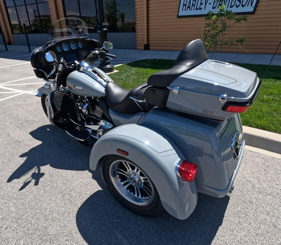 2024 Harley-Davidson® FLHTCUTG - Tri Glide® Ultra