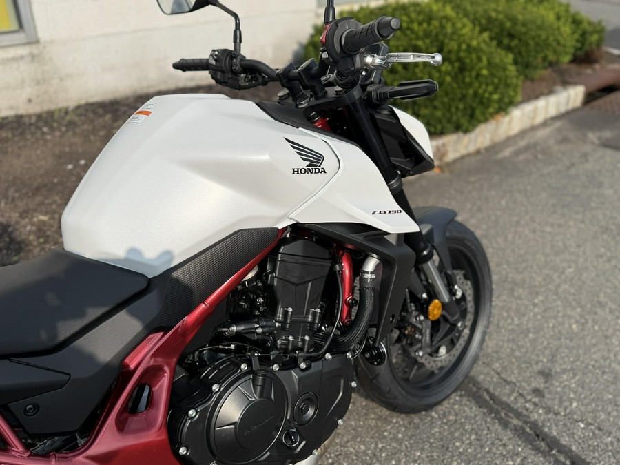 2025 Honda CB750 Hornet