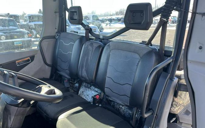 2018 Can-Am® Defender XT™ CAB HD8 Mossy Oak Break-Up Country Camo